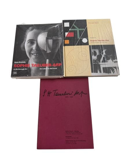 SOPHIE TAEUBER-ARP
Set includes
- *Variations*, wo