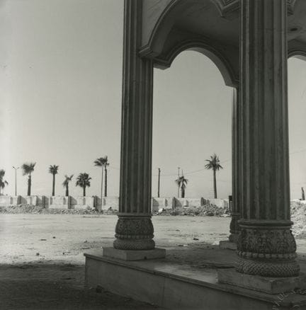 Paul KHAYAT 
Columns at the entrance to a property