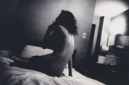 Daido MORIYAMA (Né en 1938) 
"On the bed 1, Tokyo"
