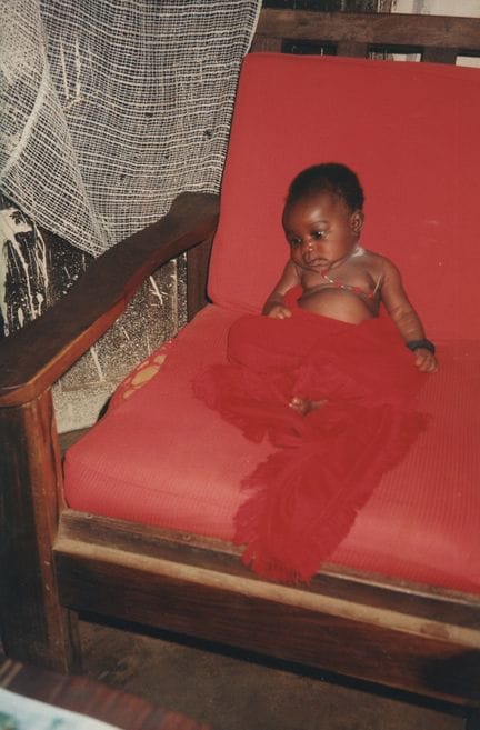 John KIYAYA (Born in 1967) 
Portrait of a Baby, Ta