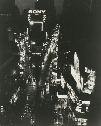 New-York 
Times Square la nuit, les lumières de la