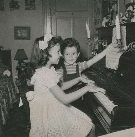 Jeune musicienne
Portrait de Marie-France, jeune p