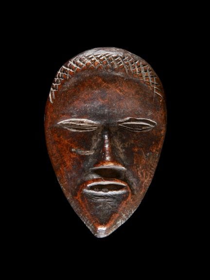 Anthropomorphic miniature mask, "ma go"
From Côte 