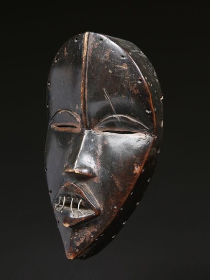 Anthropomorphic mask, "deangle" or "tankagle"
Dan-
