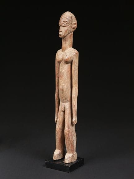 Shrine figure, "bateba phuwe"
Lobi. Burkina Faso
W