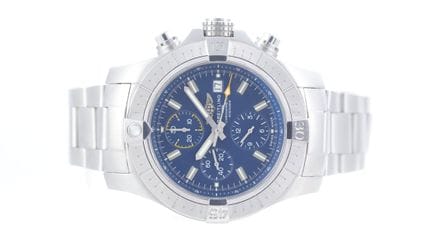 Cronógrafo Breitling Avenger 45, ref. A13317, con 
