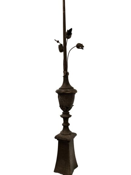 Zinc ridge finial with patina
(Wear and chips)
H. 