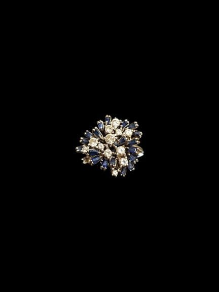 750°/°° white gold ring set with brilliant-cut dia