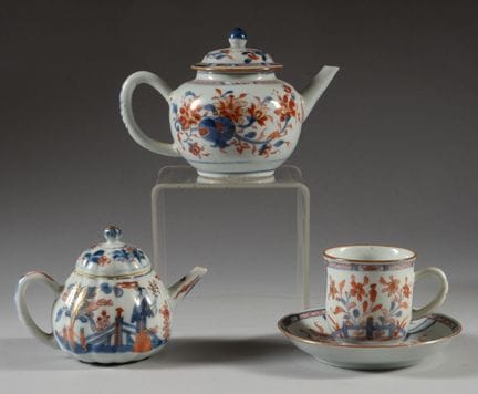CHINE
Lot comprenant: une tasse et sous-tasse, deu