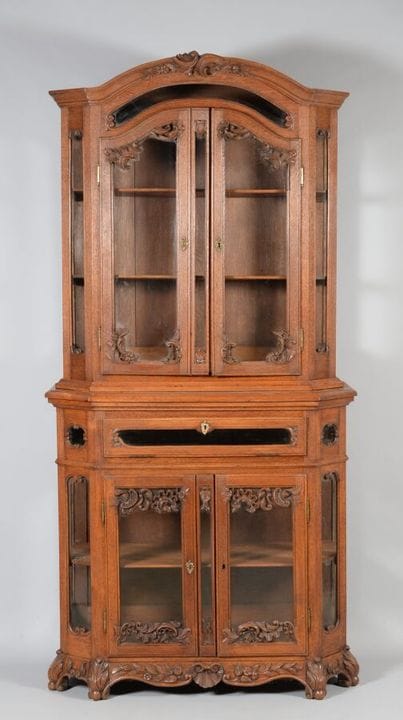 Two-section sideboard with glass-fronted sides, ma