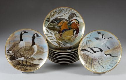 Basil EDE pour FRANKLIN PORCELAIN et HAVILAND
Suit
