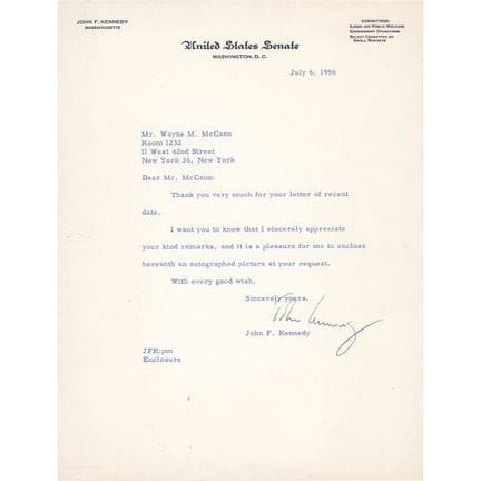 Lettre dactylographiée et signée par John F. Kenne