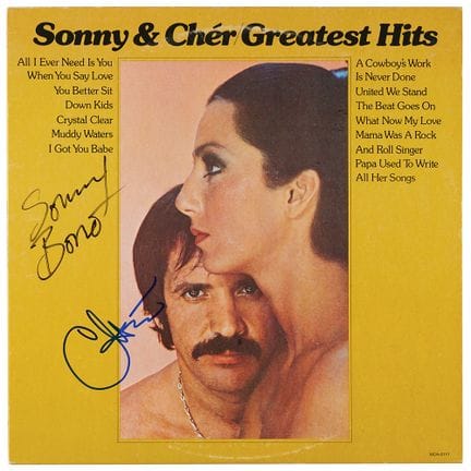 Album dédicacé de Sonny et Cher - Greatest Hits
Al