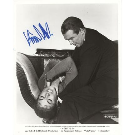 Photographie dédicacée de Kim Novak
Photographie s