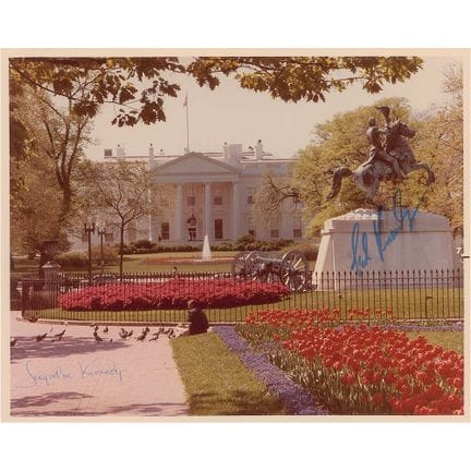 Photographie signée par Jacqueline et Ted Kennedy
