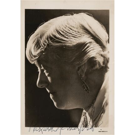 Photographie dédicacée de Margaret Rutherford
Phot