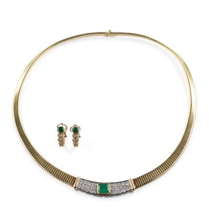 A set in 18k yellow and white gold (750 parts per 