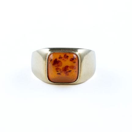 Ring aus 18 Karat Gelbgold (750 Tausendstel) mit e