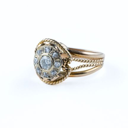 Ring aus 18 Karat Gelbgold (750 Tausendstel) mit r