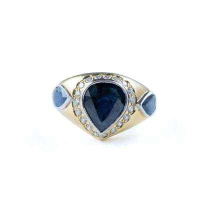 Ring aus 18 Karat Gelbgold (750 Tausendstel), in d
