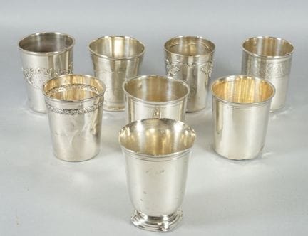 Set of 8 silver goblets (at least 800 parts per th