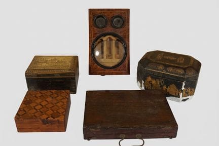 Set of wooden boxes, including a tea box, a paint 