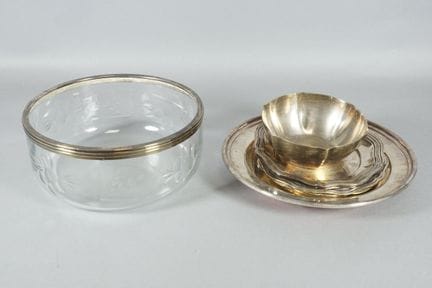 Silver-mounted glass goblet (minimum 800 parts per