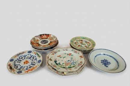 Set of plates from Compagnie des Indes, Imari, etc