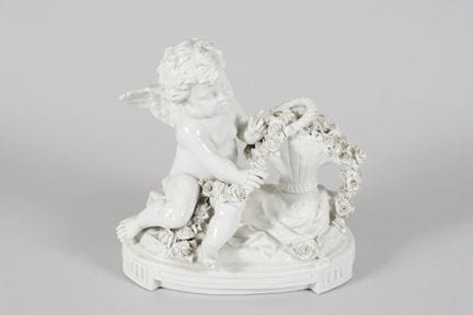 Capodimonte. Porcelain figurine depicting an angel