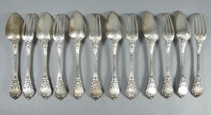 Six silver dessert cutlery sets (minimum 800 milli