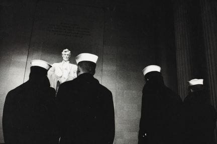 让-菲利普·夏尔博尼耶 1921-2004
《华盛顿，美国》，1962年。
摄影作品。同期银盐冲印，