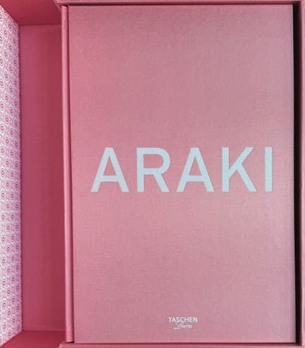 NOBUYOSHI ARAKI 1940-
«ARAKI», ed. Taschen, 2002, 