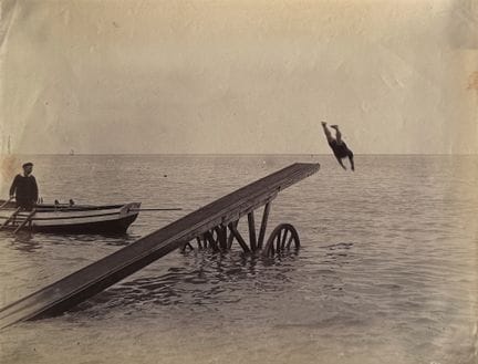 NORMANDIE 
Plongeurs, Étretat et Fécamp, ca.1890.
