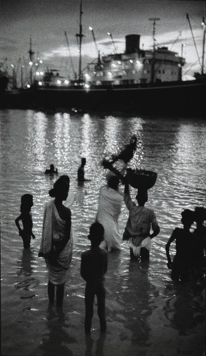 MARC RIBOUD 1923–2016
Ufer des Ganges in Kalkutta,