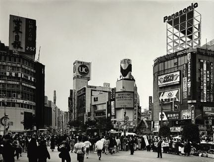 THOMAS STRUTH 1954-
Plaza de la estación de Shibuy