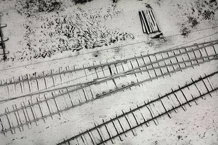 JEAN-PHILIPPE CHARBONNIER 1921–2004
Eisenbahnschie