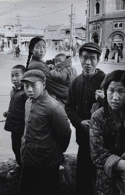JEAN-PHILIPPE CHARBONNIER 1921–2004
Familie, China