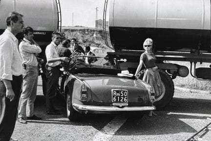 WALTER CARONE 1920–1982
Brigitte Bardot bei den Dr
