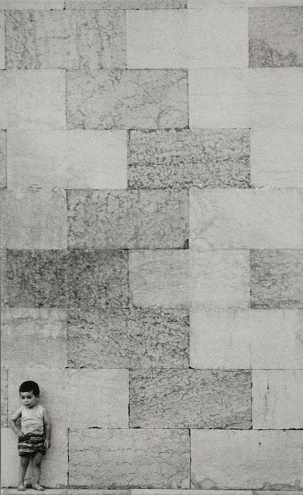 让-菲利普·夏邦尼耶 1921-2004
童年时期，意大利，约1960年。
摄影作品。同期银盐冲印，