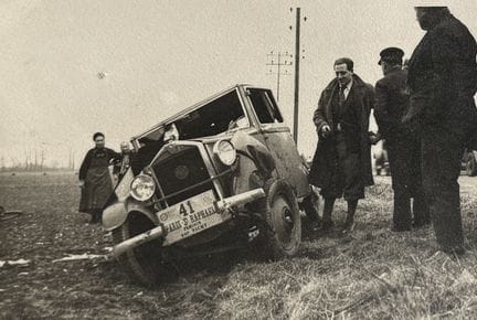 FRAUENRALLYE PARIS–SAINT-RAPHAËL
Unfall bei der Fr