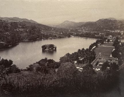 CEYLAN - CHARLES THOMAS SCOWEN 1852-1948
Kandy, Ce
