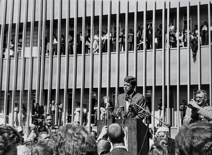 JOHN FITZGERALD KENNEDY – HARRY J. GROSS 1918–1979