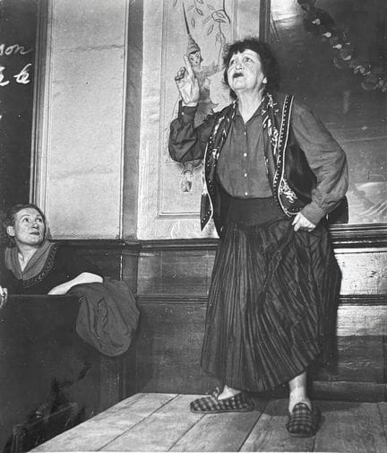ROBERT DOISNEAU 1912–1994
Die Sängerin Fréhel beim
