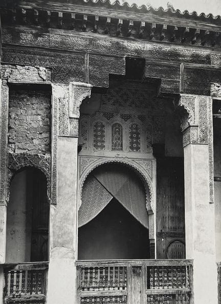 MAROC
Medersa, Maroc, ca.1920.
Photographie. Tirag