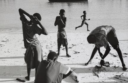 CLAUDE RAIMOND-DITYVON 1937-2008
Zanzibar, 2000.
P