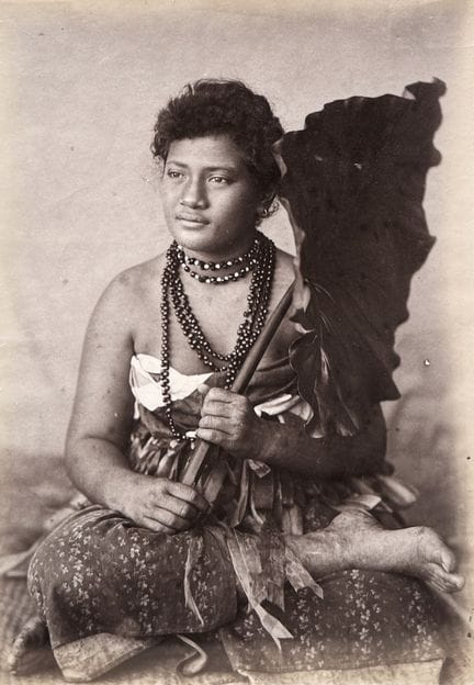 ÎLES SAMOA - THOMAS ANDREW 1855-1939
Femmes Samoan