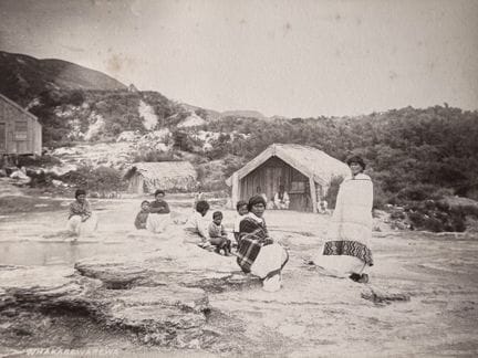NOUVELLE-ZÉLANDE
Maoris, Whakarewarewa, Nouvelle-Z