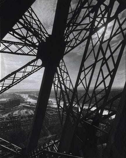 FRANÇOIS KOLLAR 1904–1979
Der Eiffelturm mit Blick