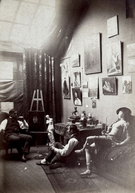 ATELIER D'ARTISTE
Deux artistes et un mannequin fu