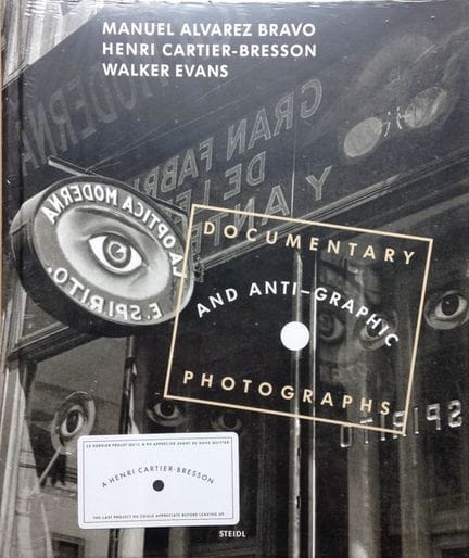 Collectif Documentary and anti-Graphic Photographs